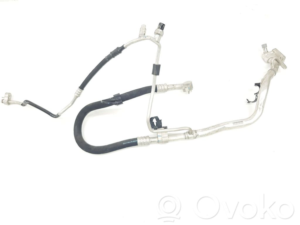 BMW 3 F30 F35 F31 Conductă/furtun aer condiționat (A/C) 