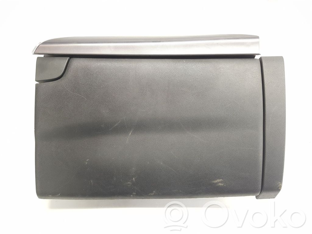 Ford Edge II Glove box 