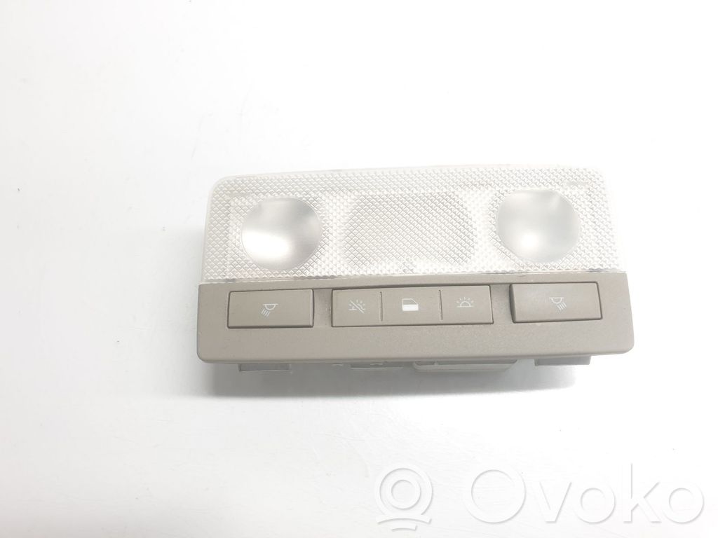 Opel Zafira C Luz del asiento delantero 