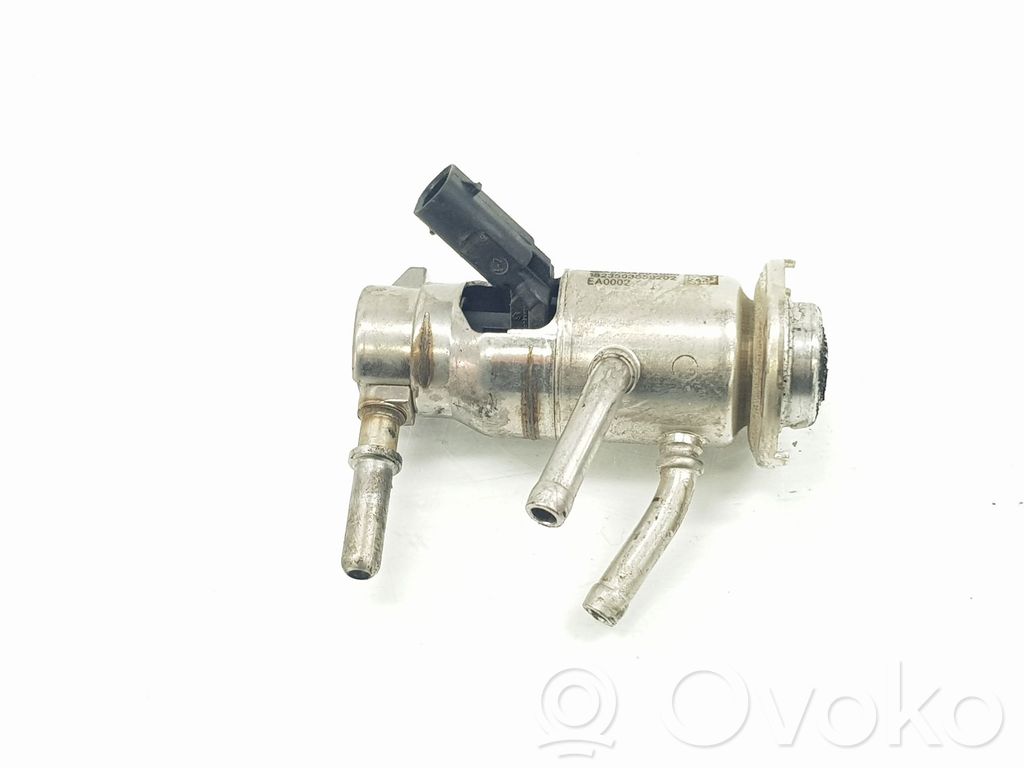 Inyector de combustible   A0004904000,A0004904000