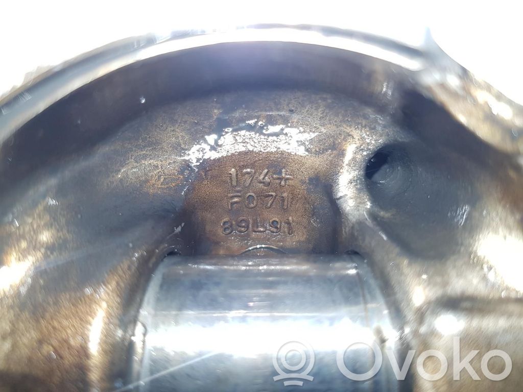Piston   A2010EC00B,PISTONYD25DDTI,89L91
