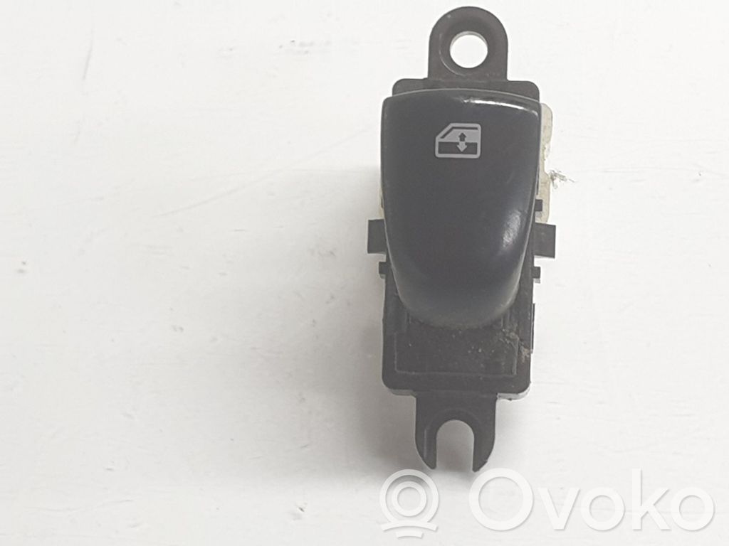 Renault Kadjar Electric window control switch 