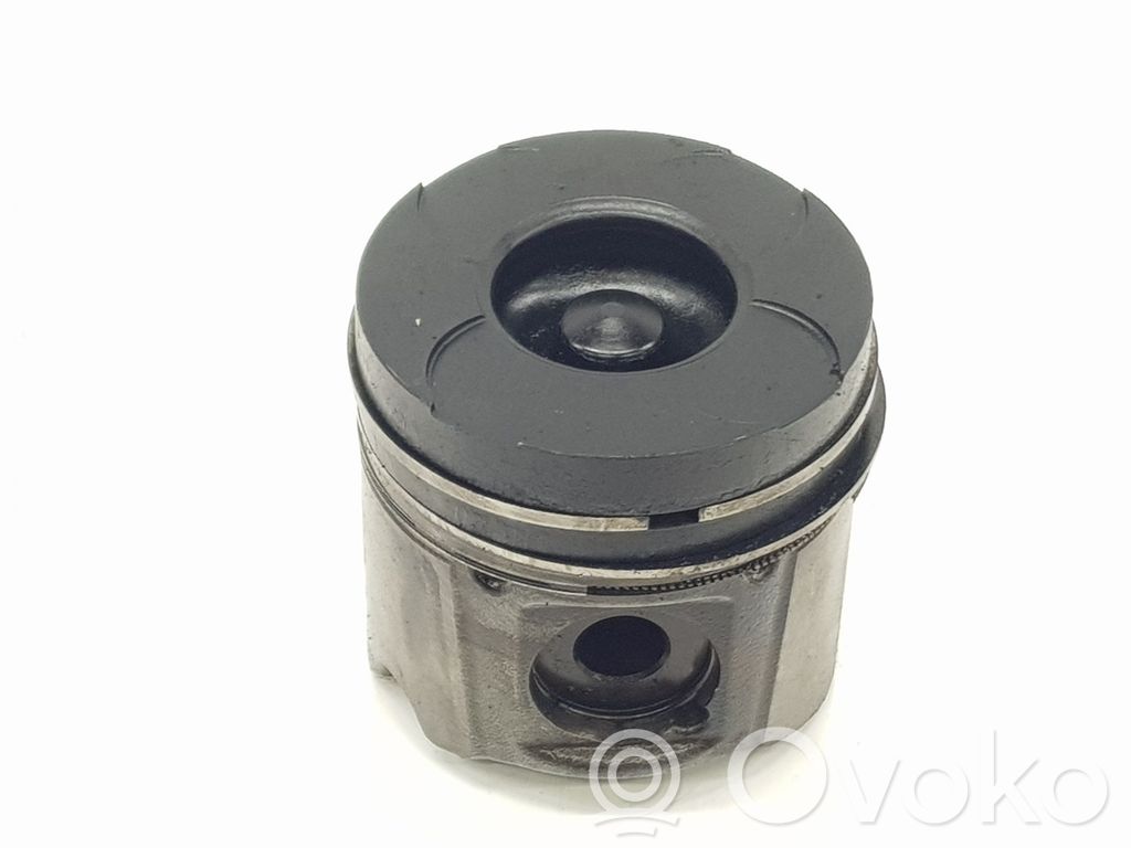 Pistón   120A15452R,7701473483,1151CB