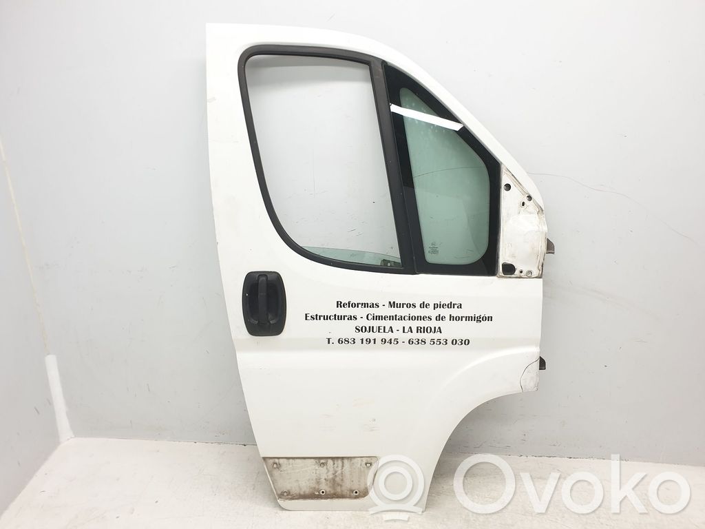 Puerta delantera   9004EC,9004EC