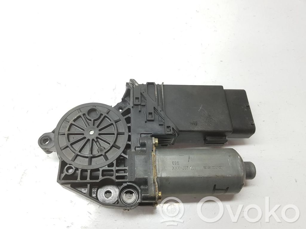 Volkswagen Golf IV Motor macara geam ușă față