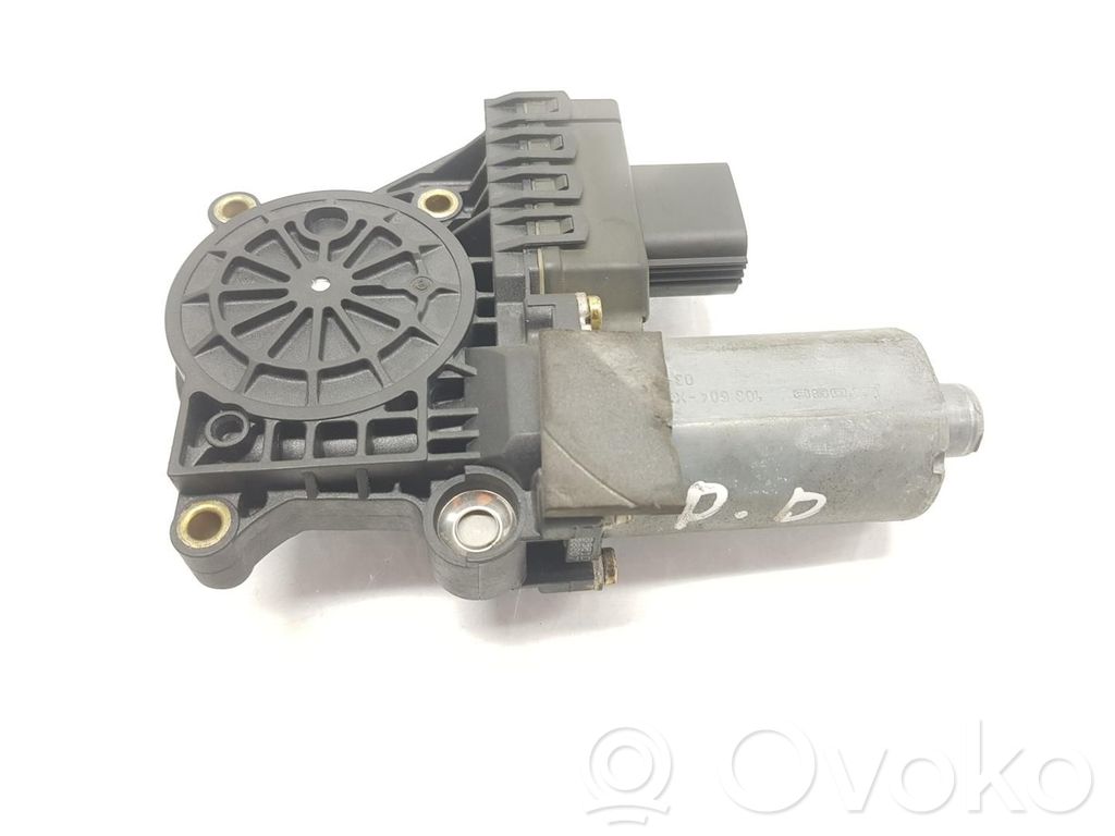 Ford Focus Silnik regulatora szyby drzwi przednich 