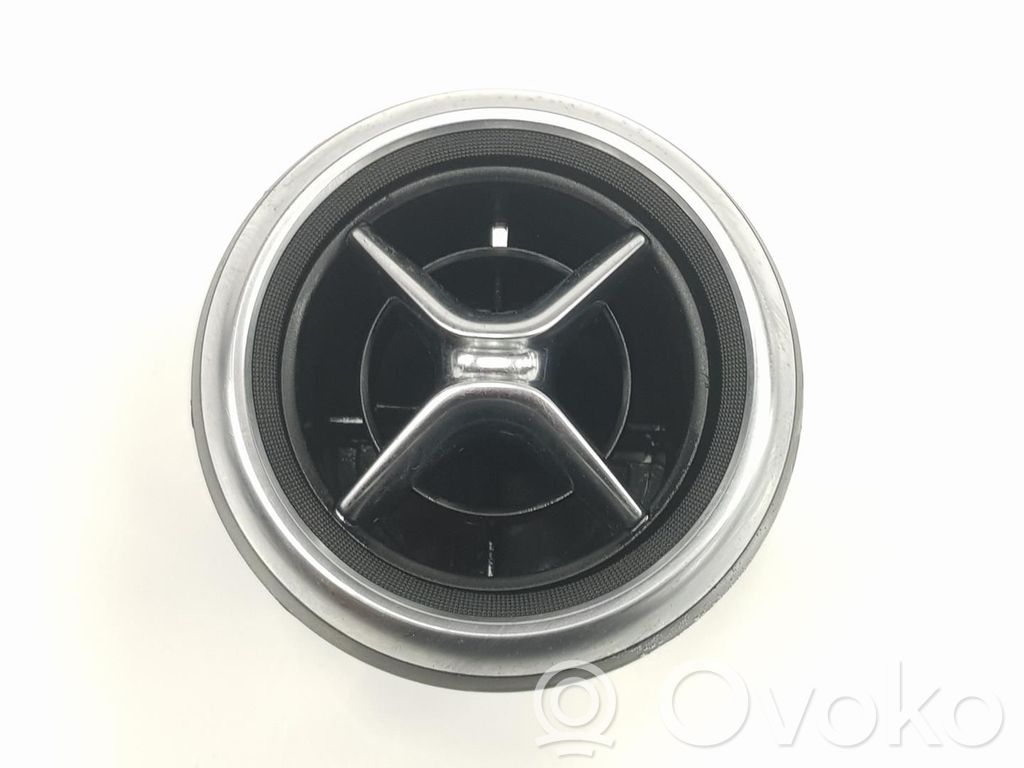 Mercedes-Benz A W176 Grilă ventilație centrală
