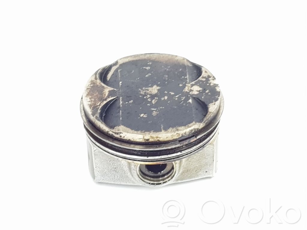 Seat Leon (5F) Piston 