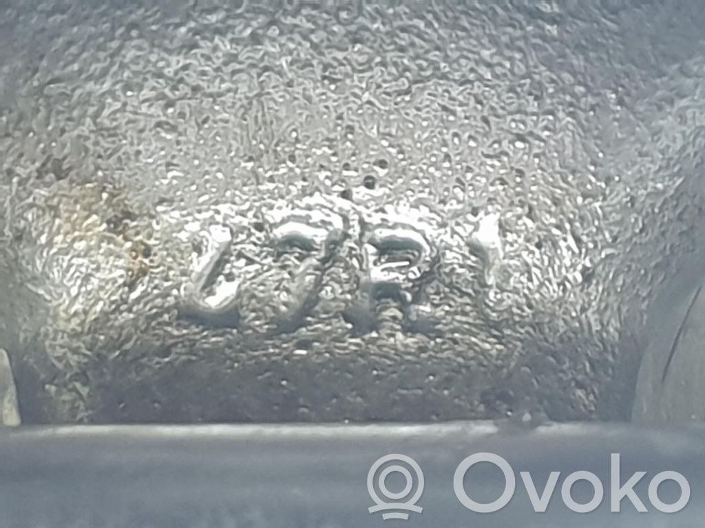 Volkswagen PASSAT B6 Pistón 