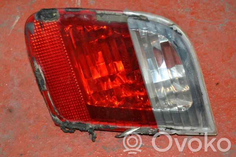 BMW 3 E46 Takaluukun takavalot 