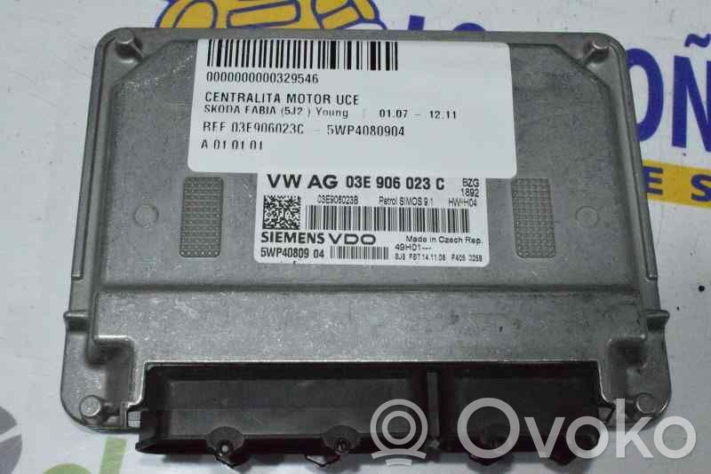 Skoda Fabia Mk2 (5J) Engine control unit/module 