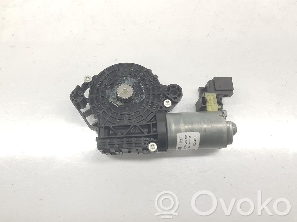 Mercedes-Benz C W205 Motore/attuatore 