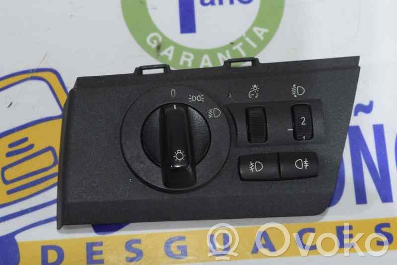 BMW X3 E83 Light switch 