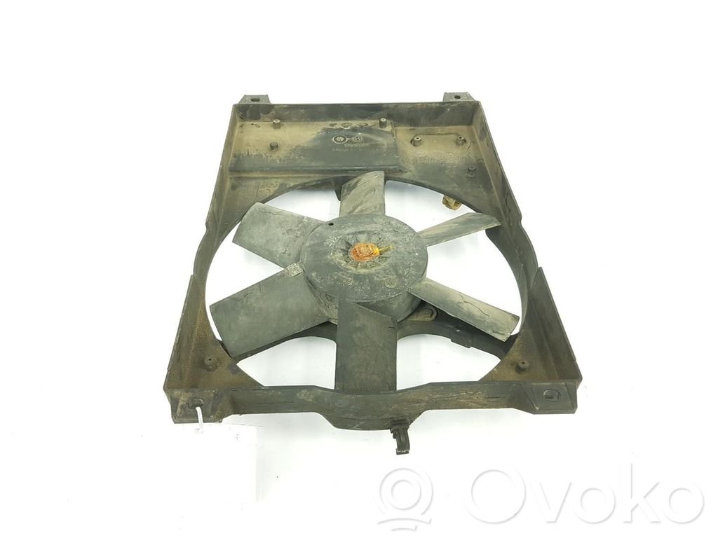 Elektrolüfter   8240120,PA66GF25