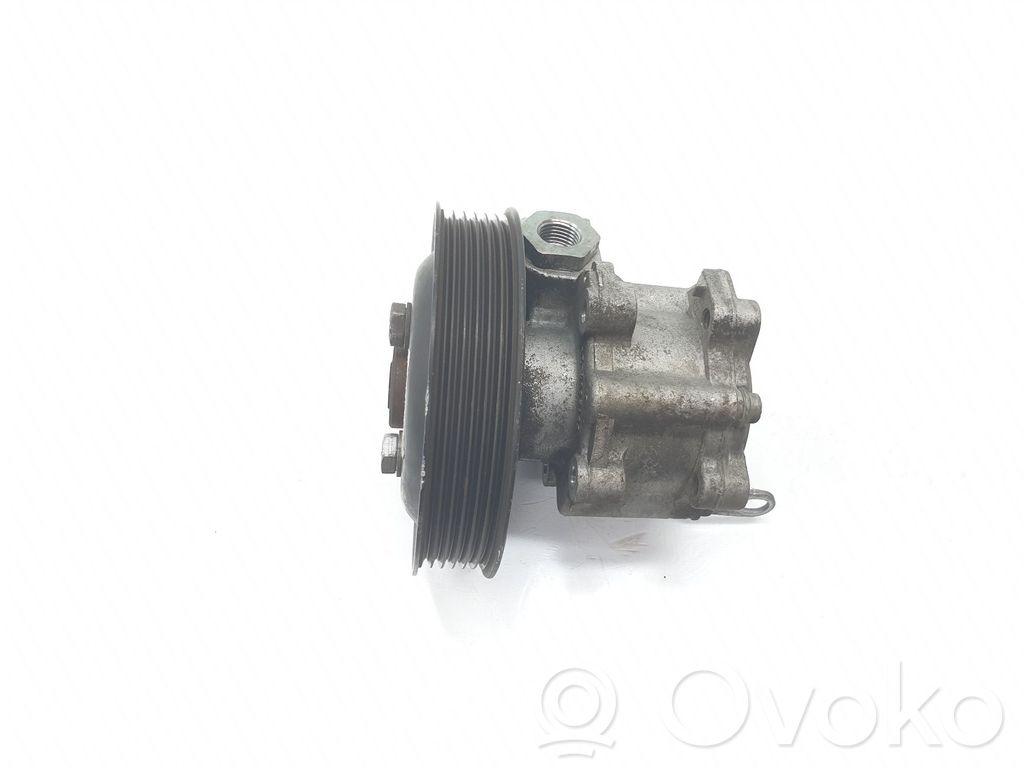 Ohjaustehostimen pumppu   6867534,32416867534