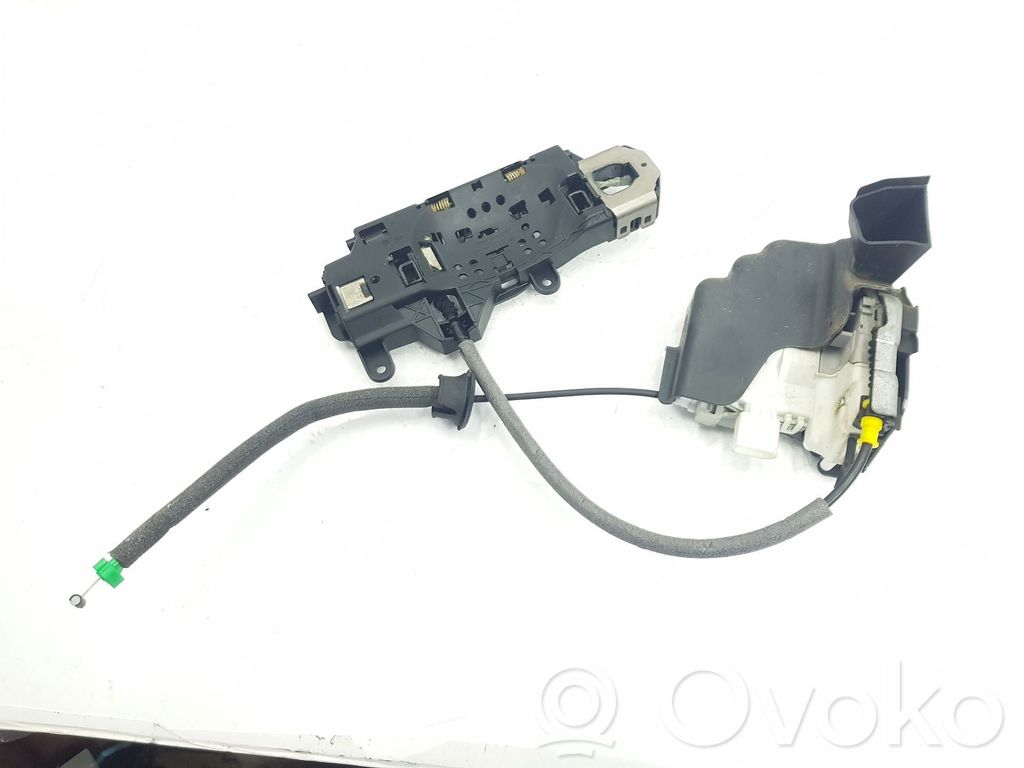 Audi A4 S4 B9 Încuietoare ușă față