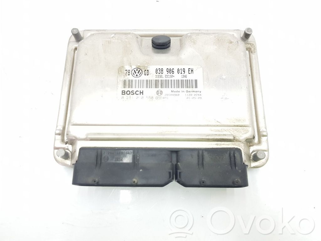 Volkswagen PASSAT B5 Unitate/modul de control motor 