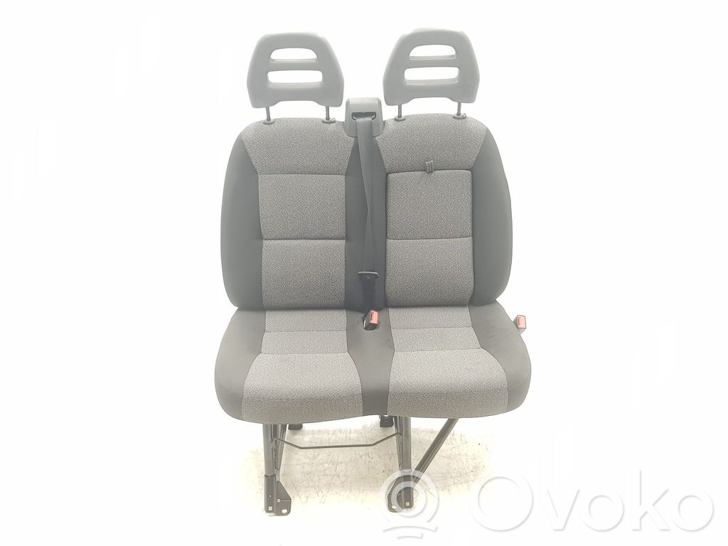 Fiat Ducato Etumatkustajan istuin 