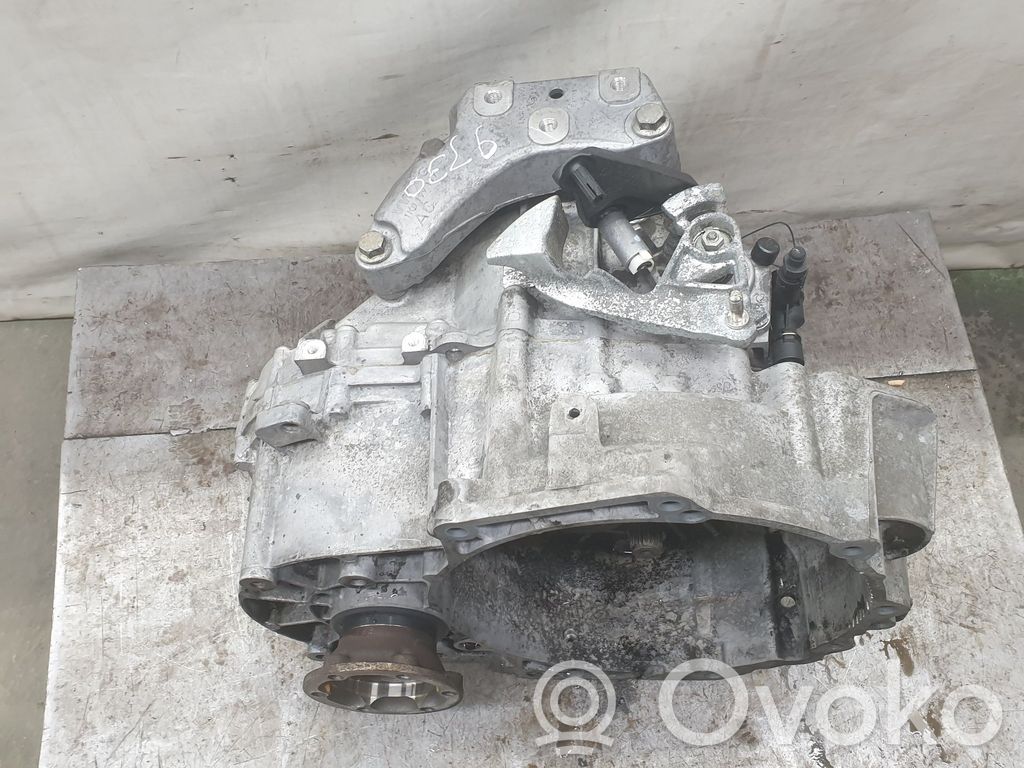 Volkswagen PASSAT B6 Scatola del cambio manuale a 5 velocità 
