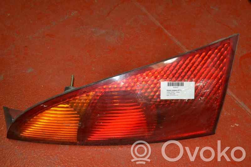Ford Focus Lampă spate în caroserie 
