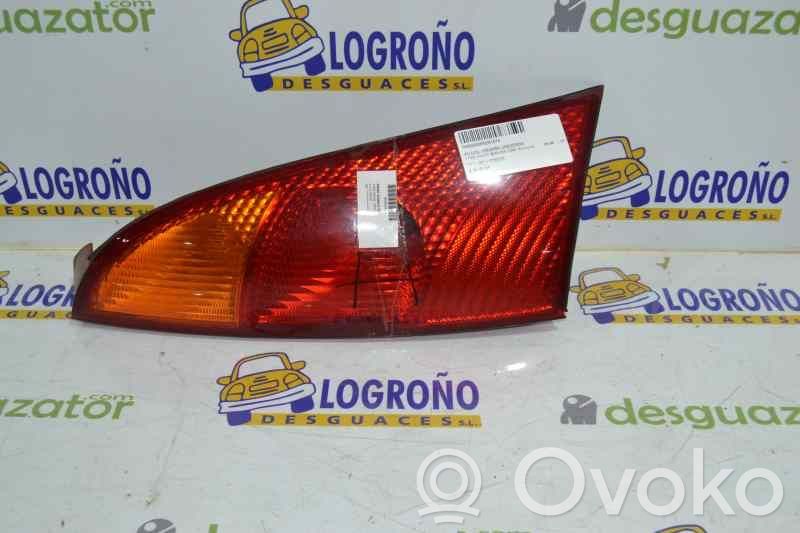 Ford Focus Lampă spate în caroserie 