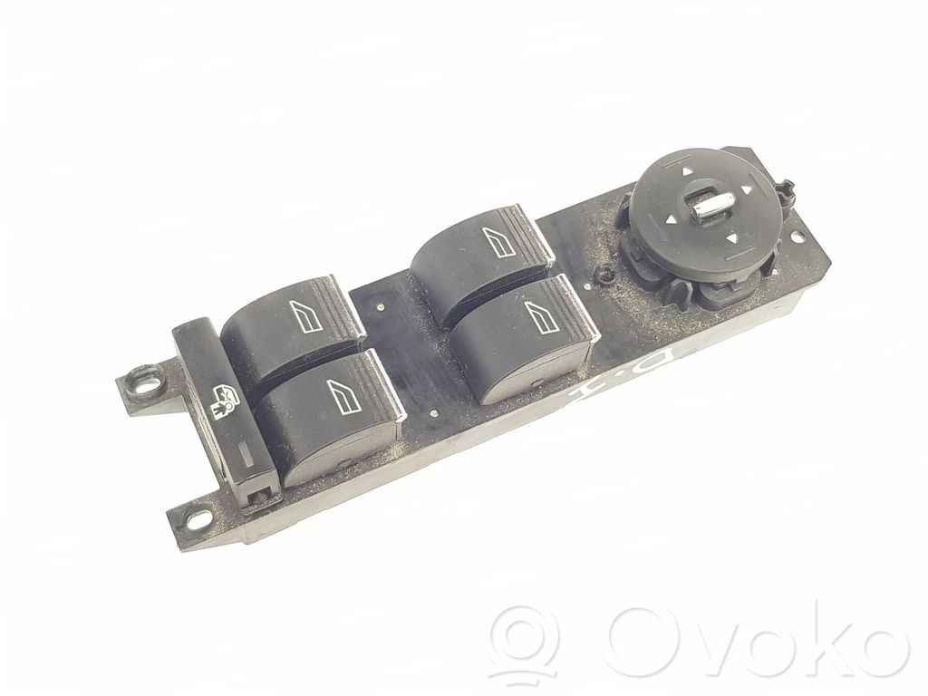Interruptor del elevalunas eléctrico   AM5T14A132BB,2033141