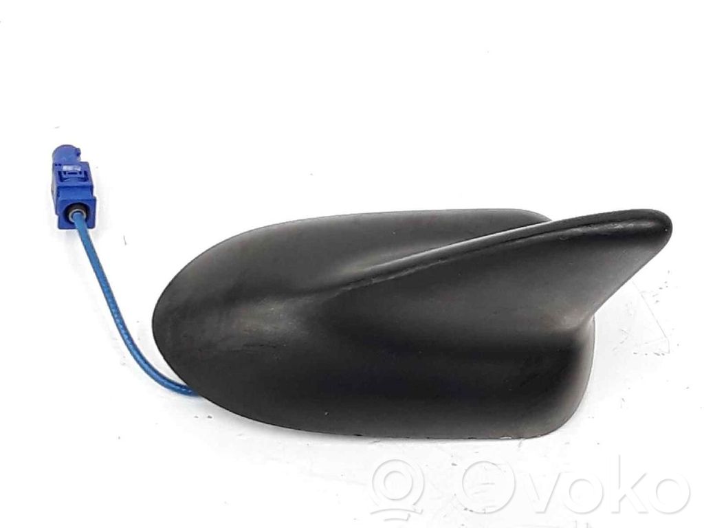 Opel Astra J Antenna GPS 