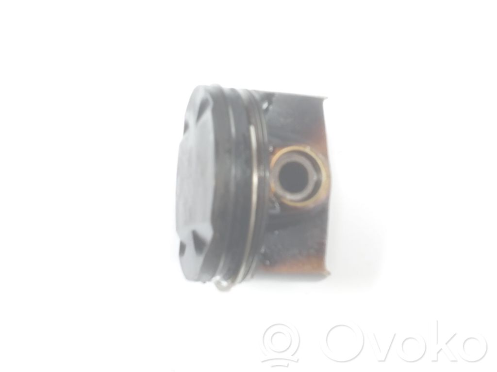 Seat Ibiza V (KJ) Piston 