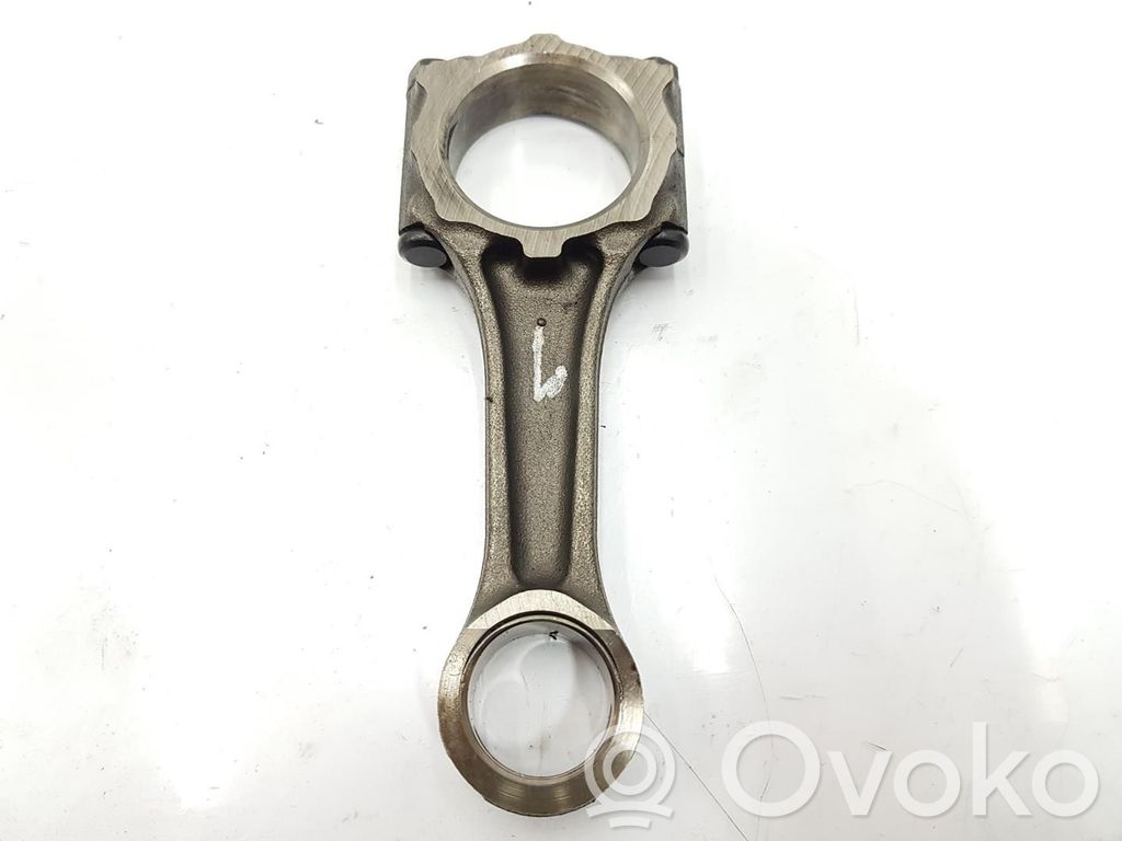 Opel Astra J Korbowód 