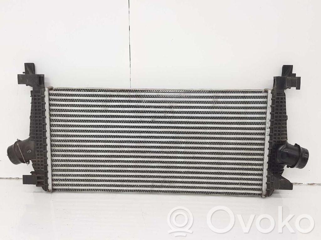 Opel Astra J Radiator intercooler