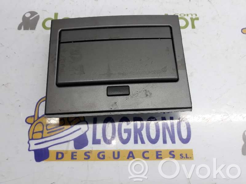 BMW 7 E65 E66 Front seat light 