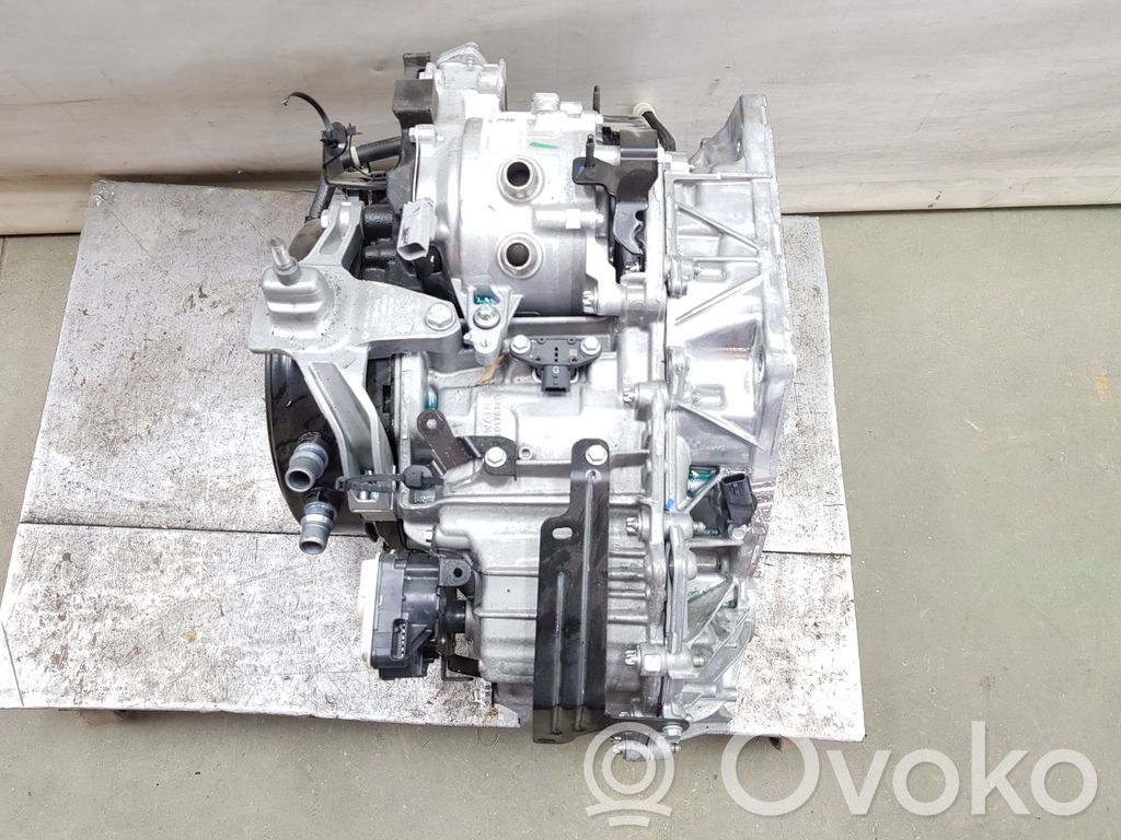 Renault Captur II Caja de cambios manual de 5 velocidades 