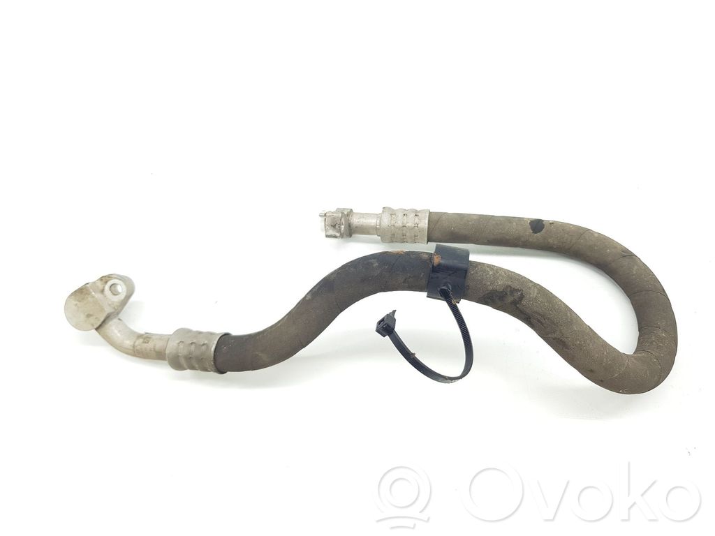 BMW 1 F20 F21 Conductă/furtun aer condiționat (A/C) 