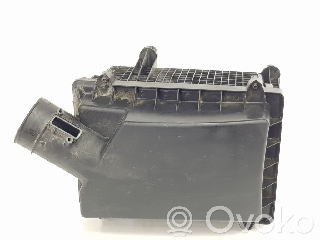 Land Rover Freelander 2 - LR2 Obudowa filtra powietrza 
