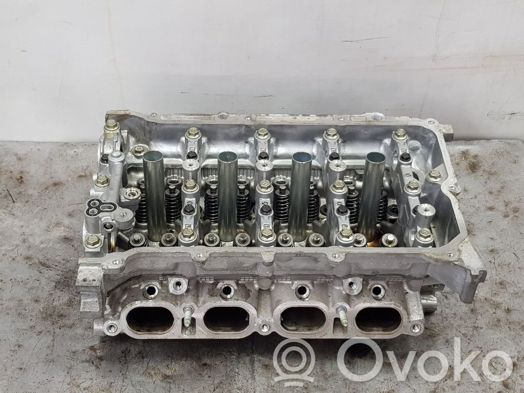 Toyota C-HR I Engine head 