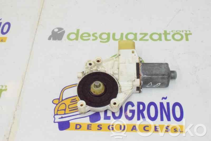 BMW 1 E81 E87 Motor macara geam ușă față 