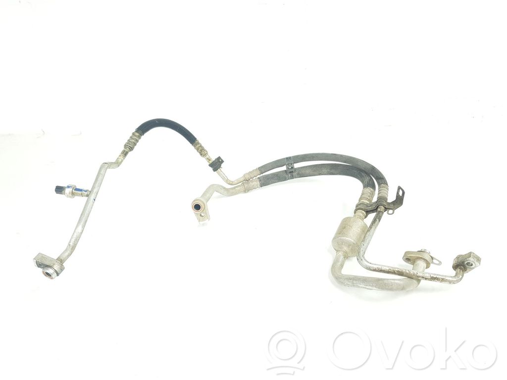 Ford Transit Air conditioning (A/C) pipe/hose 