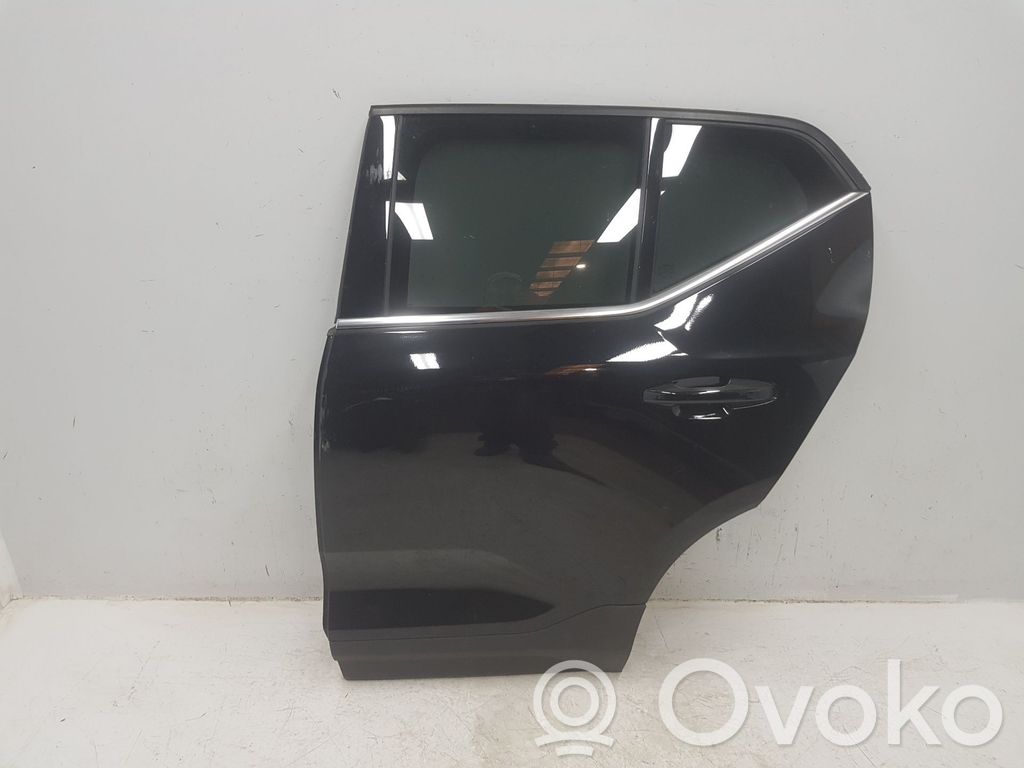Volvo XC40 Galinės durys 