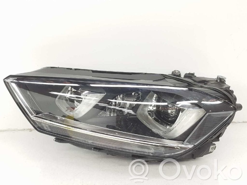 Volkswagen Golf VII Faro/fanale
