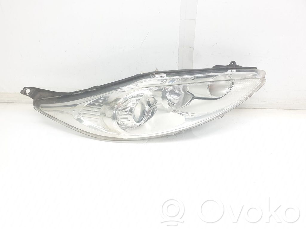 Ford Fiesta Etu-/Ajovalo 
