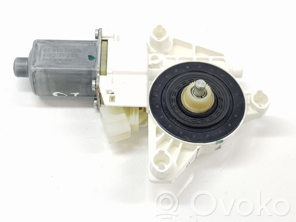 Mercedes-Benz ML W166 Motor macara geam ușă față 