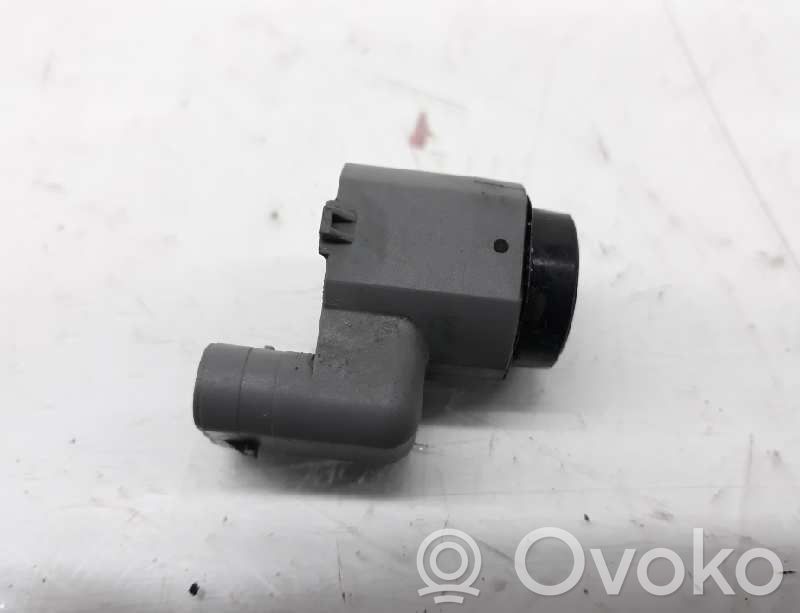 BMW X5 E70 Soporte del sensor de aparcamiento trasero (PDC) 