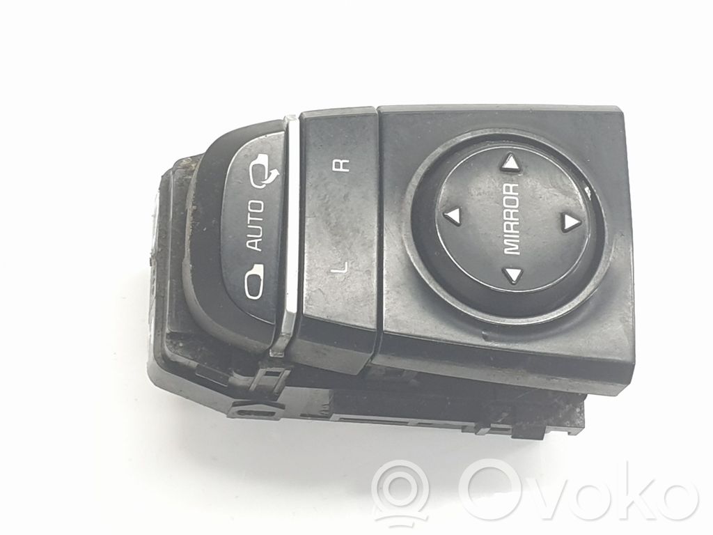 Interruptor del espejo lateral   93530D4010,93530D4010