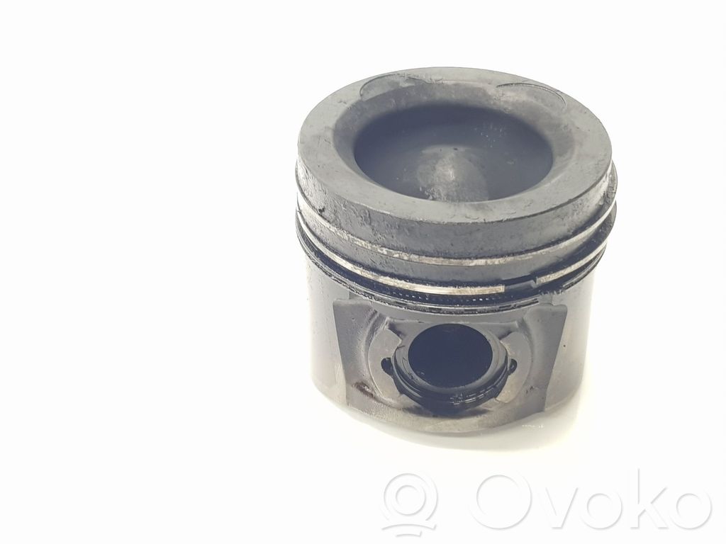 KIA Optima Piston 