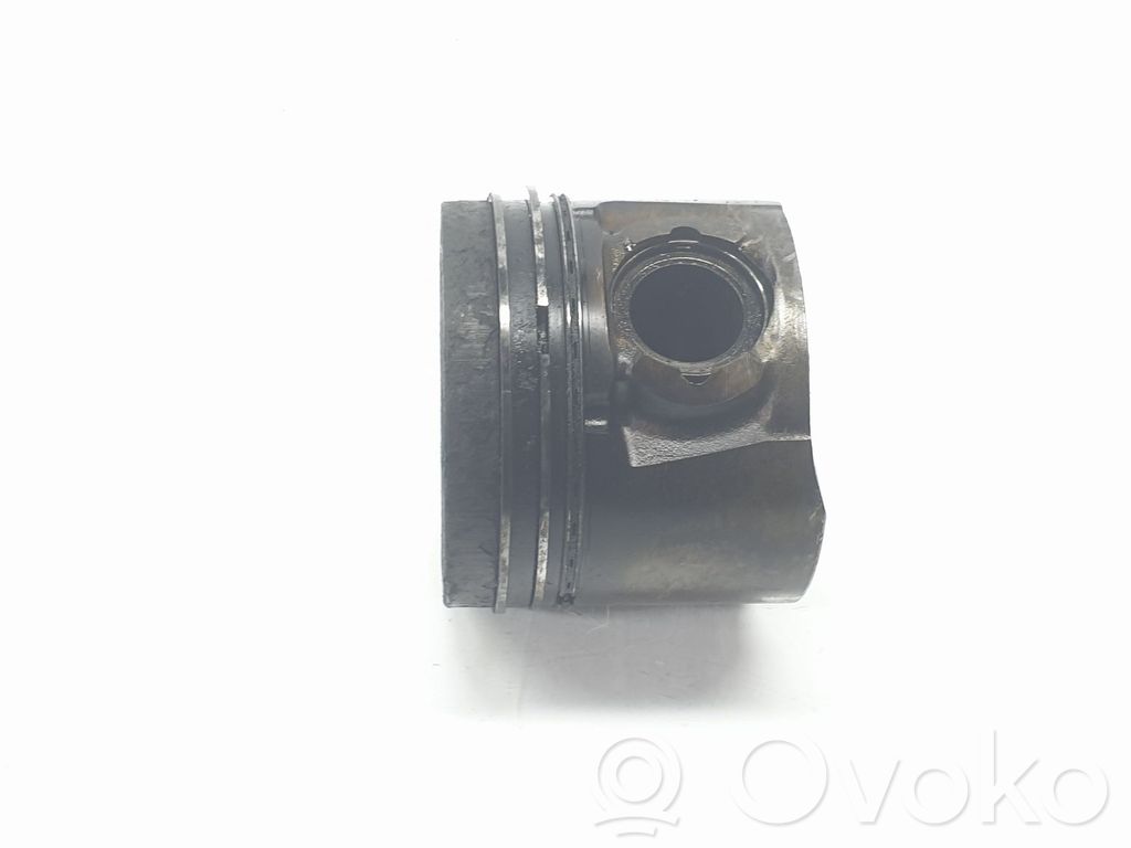 KIA Optima Piston 