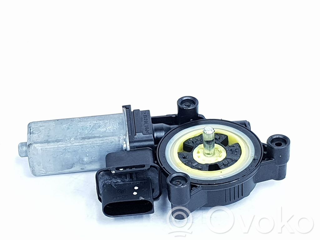 BMW X1 F48 F49 Motorino alzacristalli della portiera posteriore 