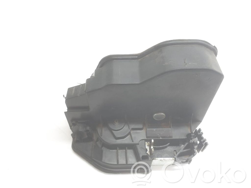 BMW 1 F20 F21 Încuietoare ușă spate 