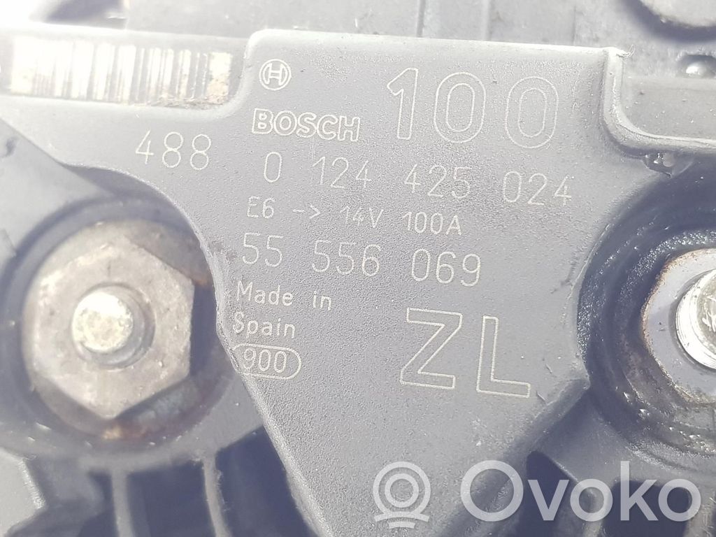 Opel Astra H Alternador 