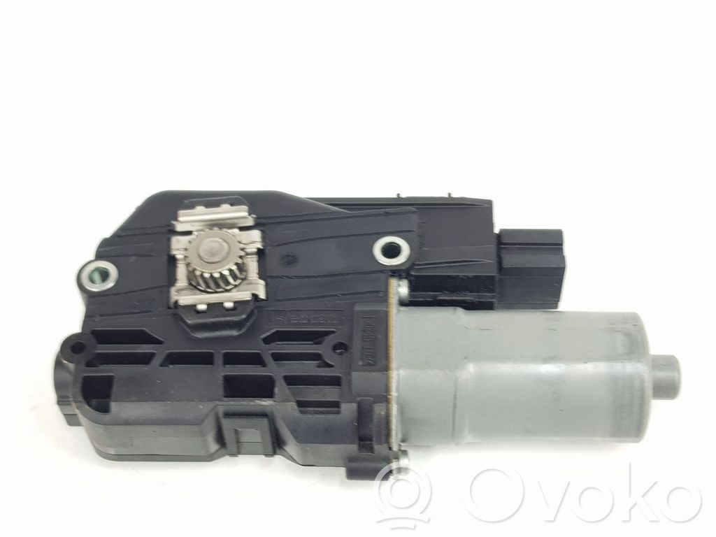 Volkswagen Touran III Motor/actuator trapă 