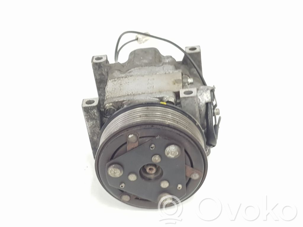 Mazda CX-7 Ilmastointilaitteen kompressorin pumppu (A/C) 